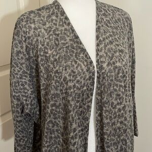 G by Guiliana Animal Print Business Casual Cardigan 3/4” Sleeves Size Large